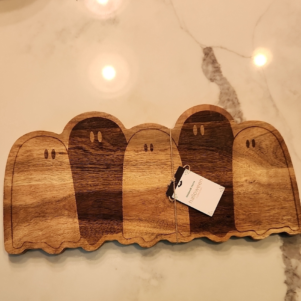 Kirkland's Home Ghost Serving Board